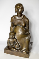 KSc 1995 001
          <br/>
          Vrouw met kind
          <br/>
          <em>Polet, Johan (1894-1971)</em>